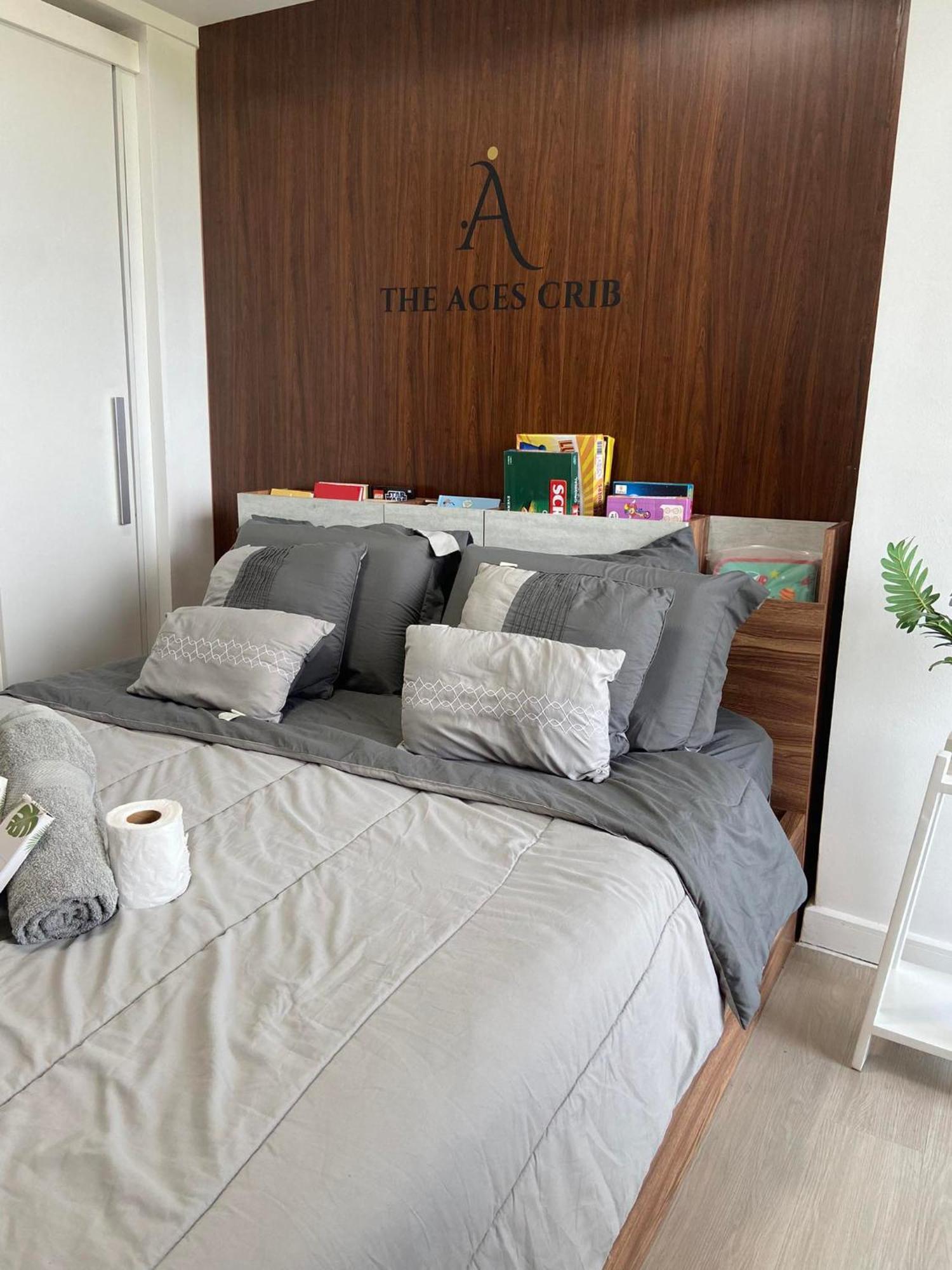 The Aces Crib At Azure North Pampangaアパートホテル エクステリア 写真